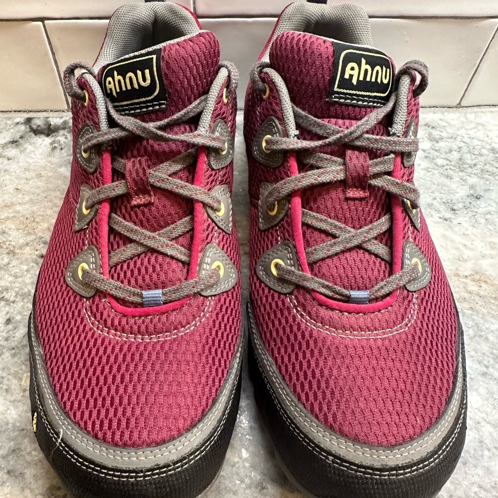 Anhu Size 8 Hiking Shoes